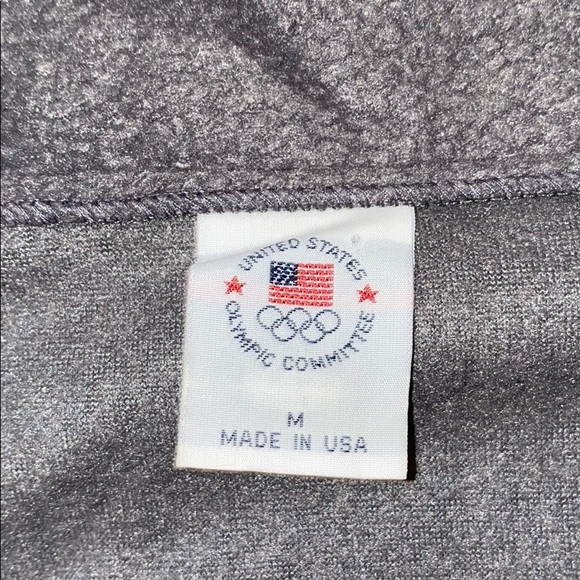 Zip up jacket - Picture 3 of 3